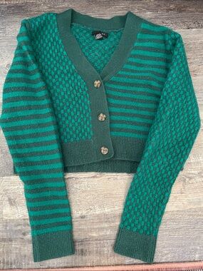 Forever 21 Green Mixed-Pattern V-Neck Button Cardigan